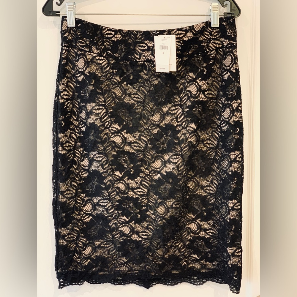 Banana Republic Black Floral Lace Pencil Skirt